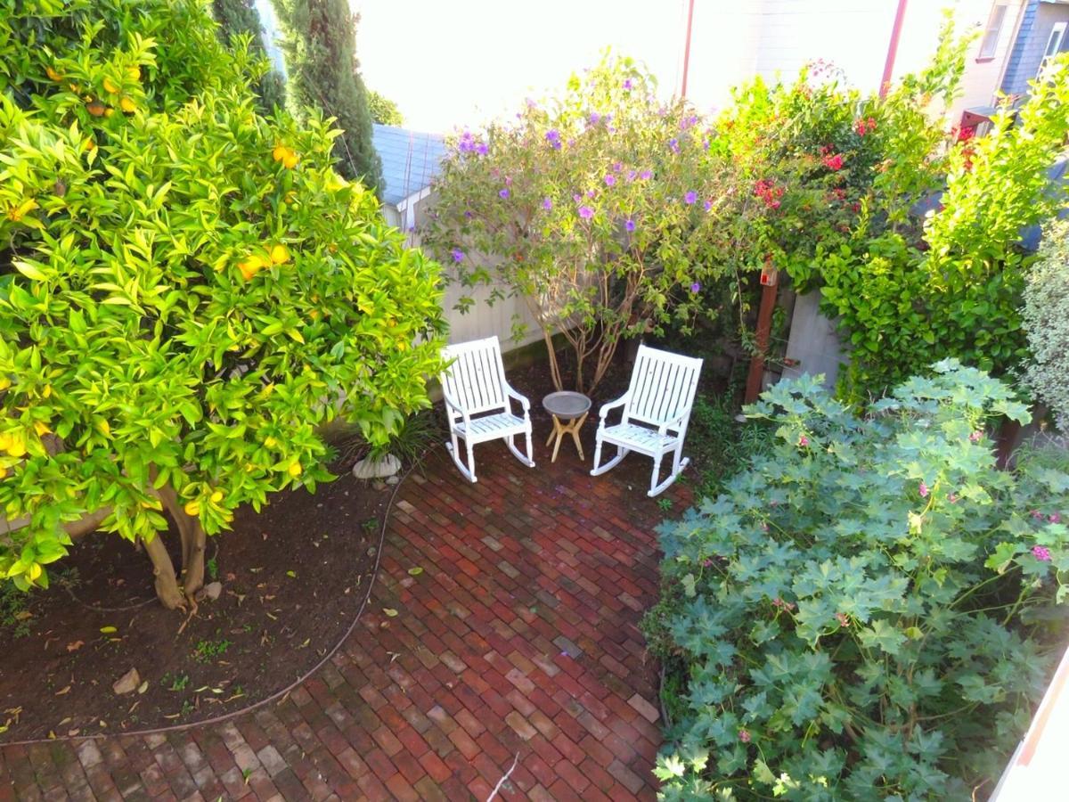 Lower Level Flat in 1885 Queen Anne Cottage Alameda Buitenkant foto